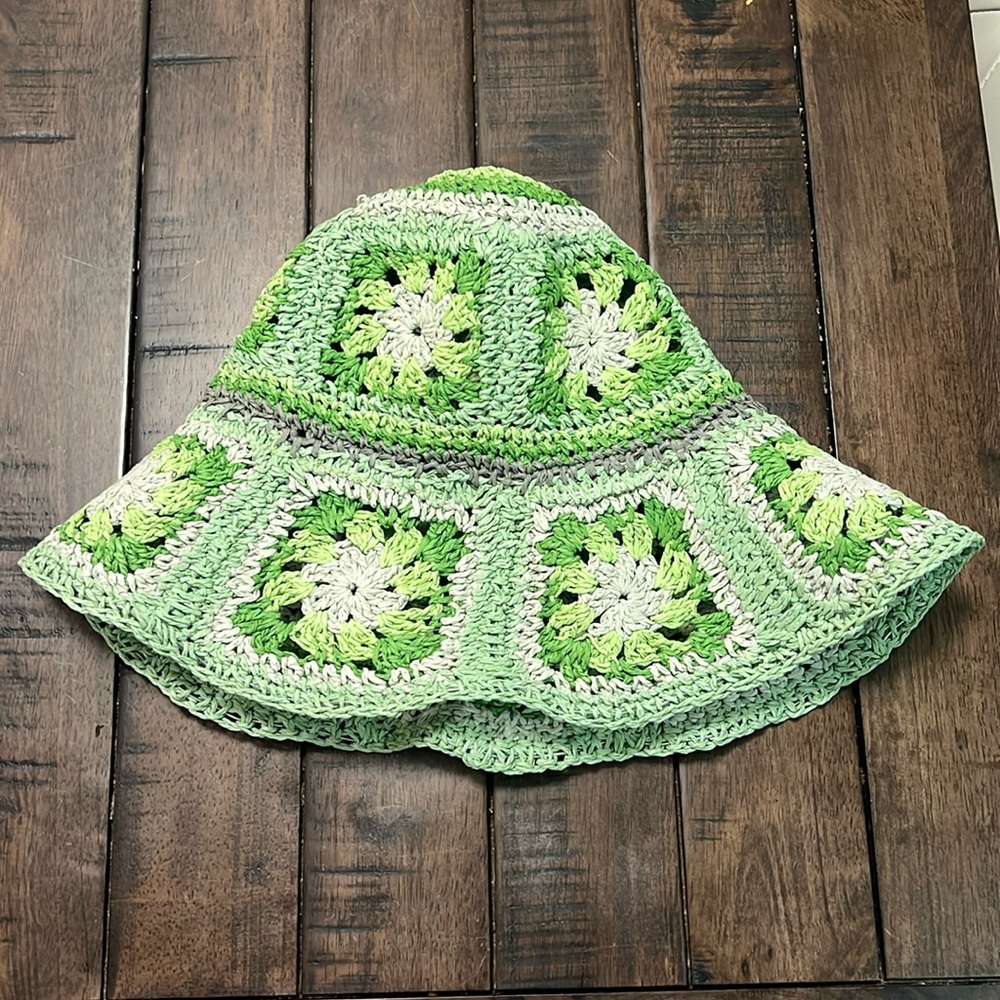 Steve Madden Bucket Hat